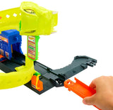 Hot Wheels Spiral Snake Attack